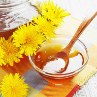 Picture of dandelion honey