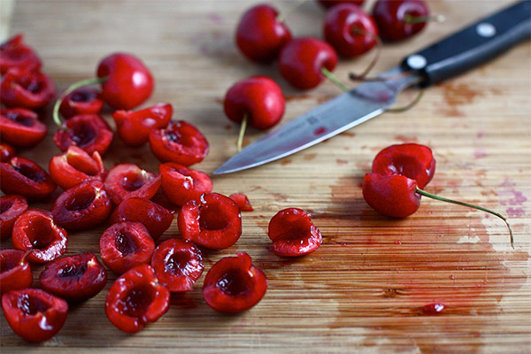How to remove bones from a cherry